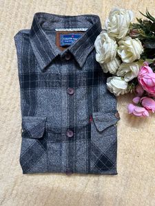 Grey colour, full and stylish shirt