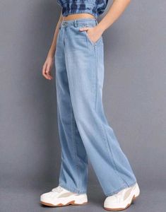Unused  Straight Wide Leg Jeans
