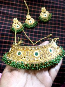 Green &amp; Gold Jewelry Set
