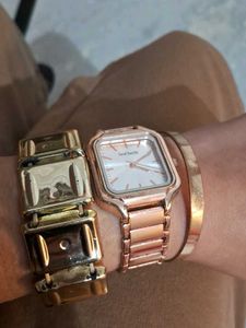 Elegant Women's Watch stack