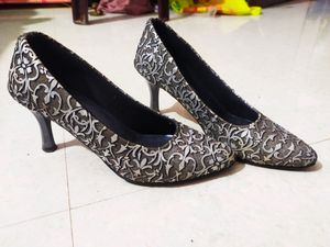 Beautiful Glitter High Heels