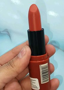 Insight Primer Matte Lipstick