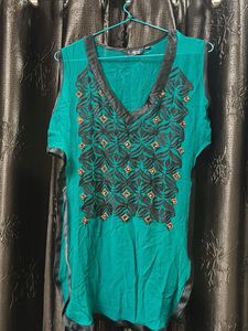 Embroidered Green Sleeveless Tunic Top