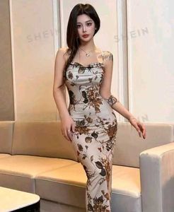 Floral Print Bodycon Dress