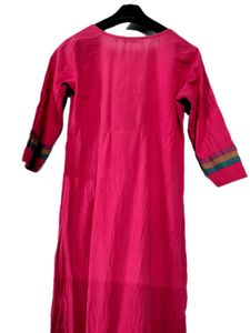 COMBO of Black&amp;White + Pink Kurti For 500 Coins!