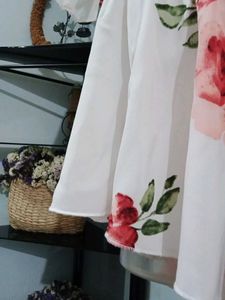 Sweet Floral Top