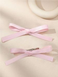 Pearl and bow Hair Clip🎀