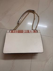 “Van Heusen” Handbag 👜