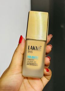 Lakme 9to5 Foundation