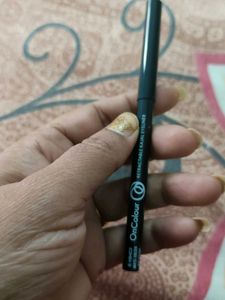 Oriflame On colour Kajal Eyeliner