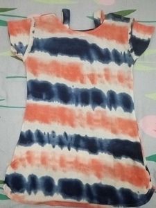Fashionable Tie-Dye Top