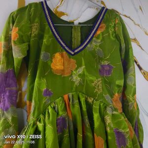 Alia cut Dress