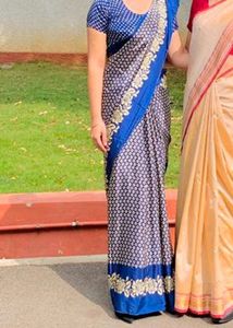 Saree With Blouse And Peticot