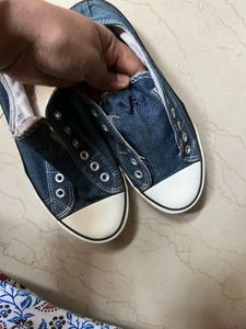 Converse Shoe