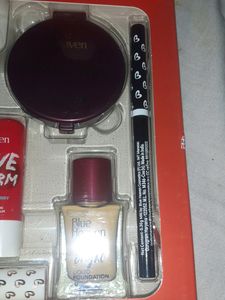 Blue Heaven Make Up Combo