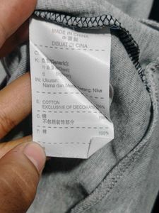 Nike grey and black sweatshirt