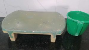 Bath Seat And Mug