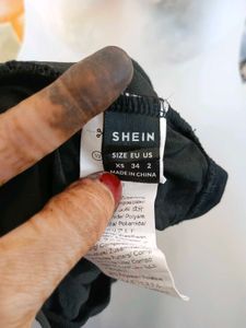 Chic Black Bandeau Top