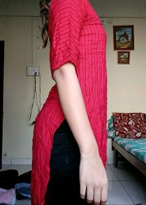 Red Kurti