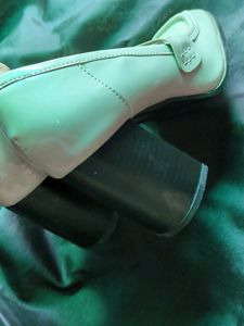 Brand New Stelatoes Heel Pumps✨