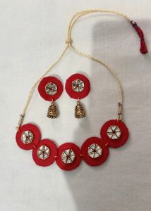 Red Kundan Choker With Jumkhi Earrings