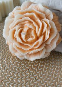 Peony Flower Candle🧡