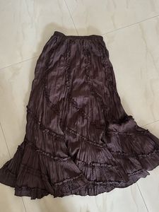Long Skirt With Frills Design