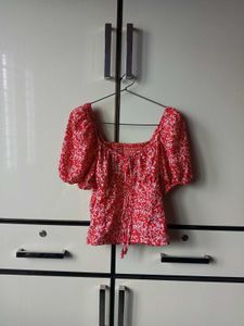 Newme Ditsy Floral Ruched Crop Top