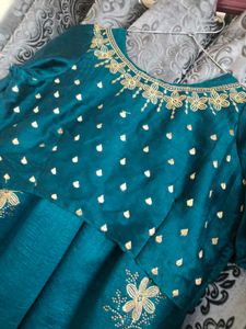 Saree +Stiched Blouse+Peticot