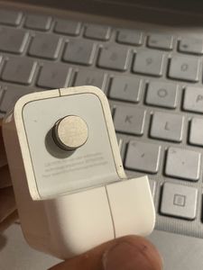 Apple Iphone 10w Charger Adapter(ORIGINAL)