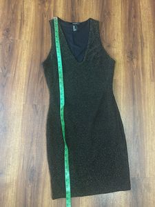Black and golden shimmery dress in size M