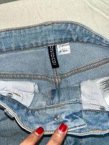 Wide Leg Light Wash Jeans