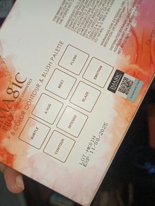 I MAGIC 8 Color Contour &amp; Blush Palette