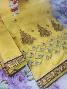 Elegant Embroidered Saree🌹❤