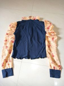 Puffed Sleeves Floral Design Top