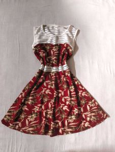 crimson red-white floral mini summer dress 🍒