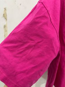 Pink Cropped Graphic T-Shirt