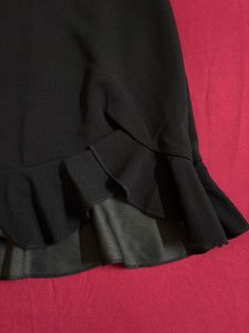 Tokyo Talkies Chic Black Ruffle Mini Skirt