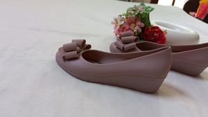 Bow Heel