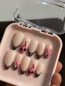 Y2K Press-On Nails