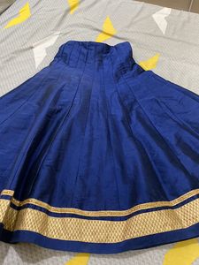 Traditional Kirti-skirt Set
