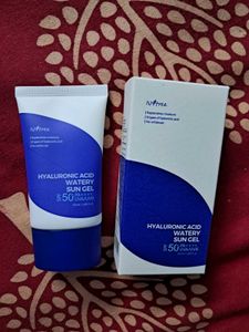Isntree Hyaluronic Acid Watery Sun Gel Sunscreen