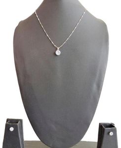 small pandent with earrings