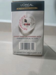 Loreal Paris Revitalift Crystal  Moisturizer