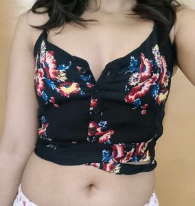 Berrylush Crop Top