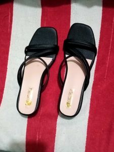 y2k Black sandal