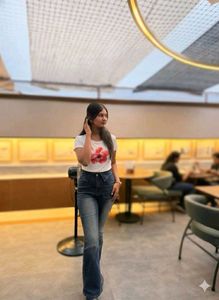 cute basic flower printed crop top