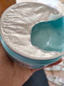 Pond&#39;s Hydra Miracle Gel