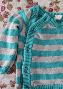 Sweater And Cap For 3-6months Baby