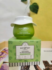 Dot & Key Cica Calming Moisturizer